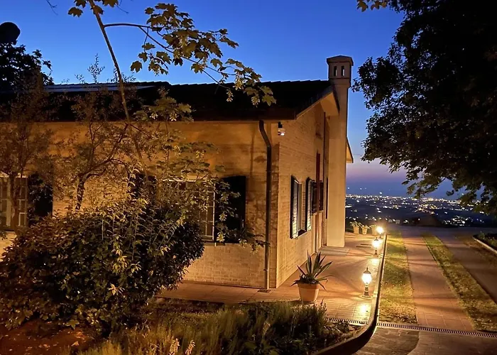 Gemmano'S Villa With Pool And Vineyard