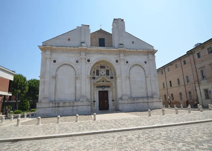 Gemmano'S Villa With Pool And Vineyard Villa *